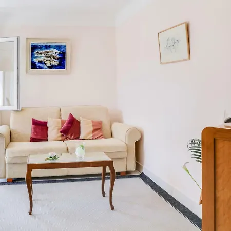 Apartman Les Mouettes *